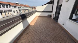 Bilocale con terrazzo di 23 mq Melchiorre Gioia Bilocale con terrazzo di 23 mq Melchiorre Gioia